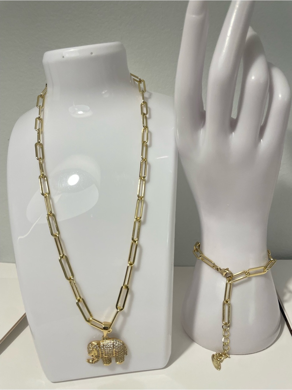 Gold Elephant Pendant Paperclip Chain Necklace - Women Jewelry
